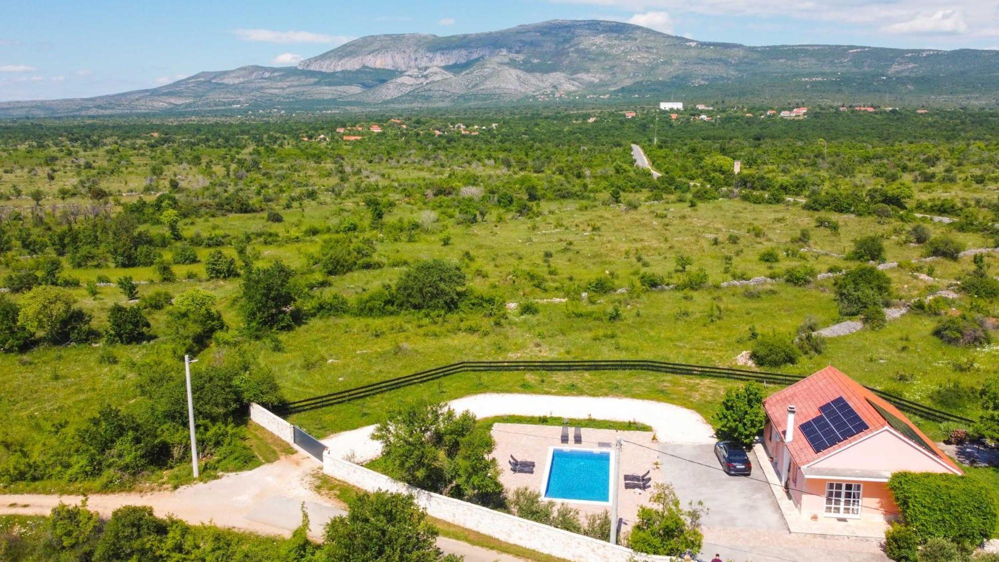 Iris Holiday Home Trbounje Exterior foto