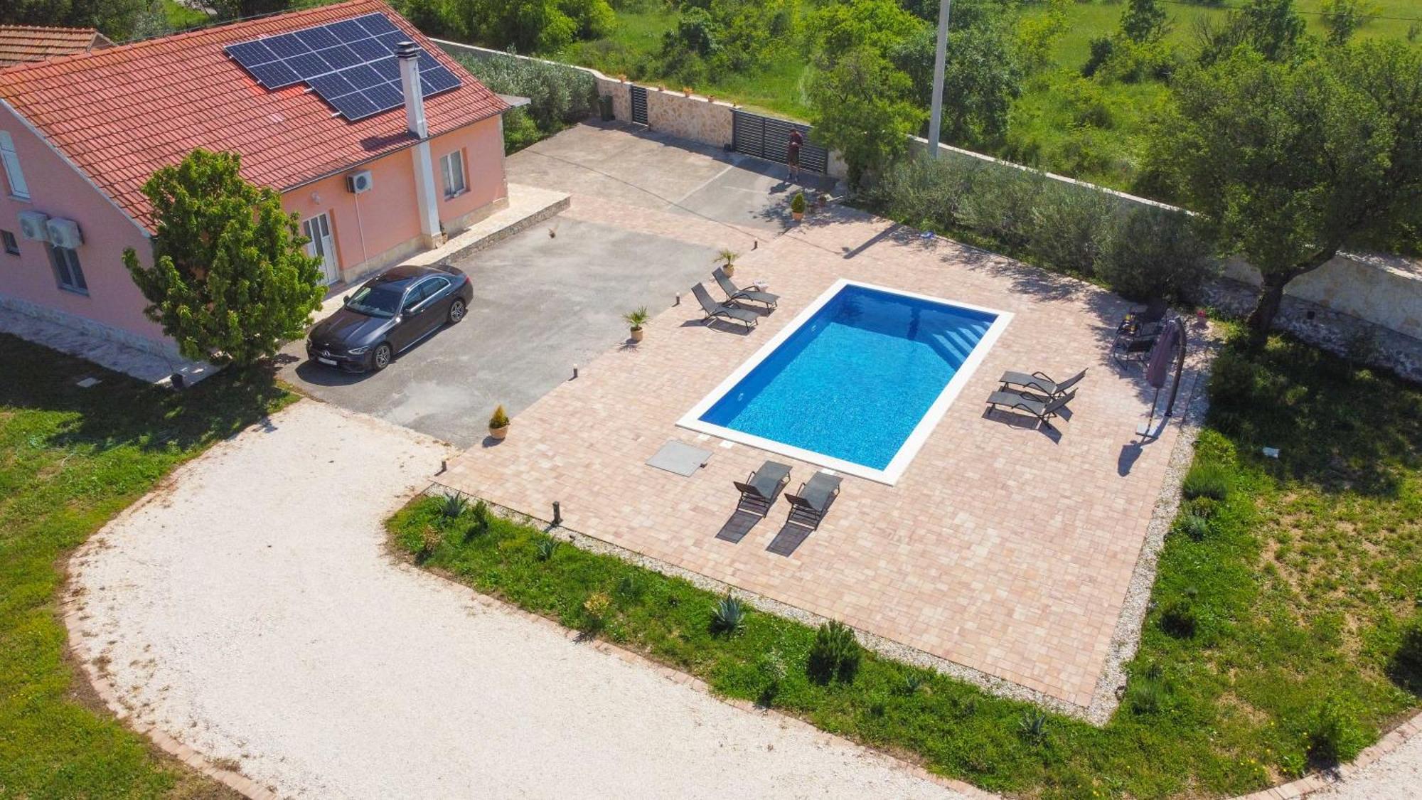Iris Holiday Home Trbounje Exterior foto